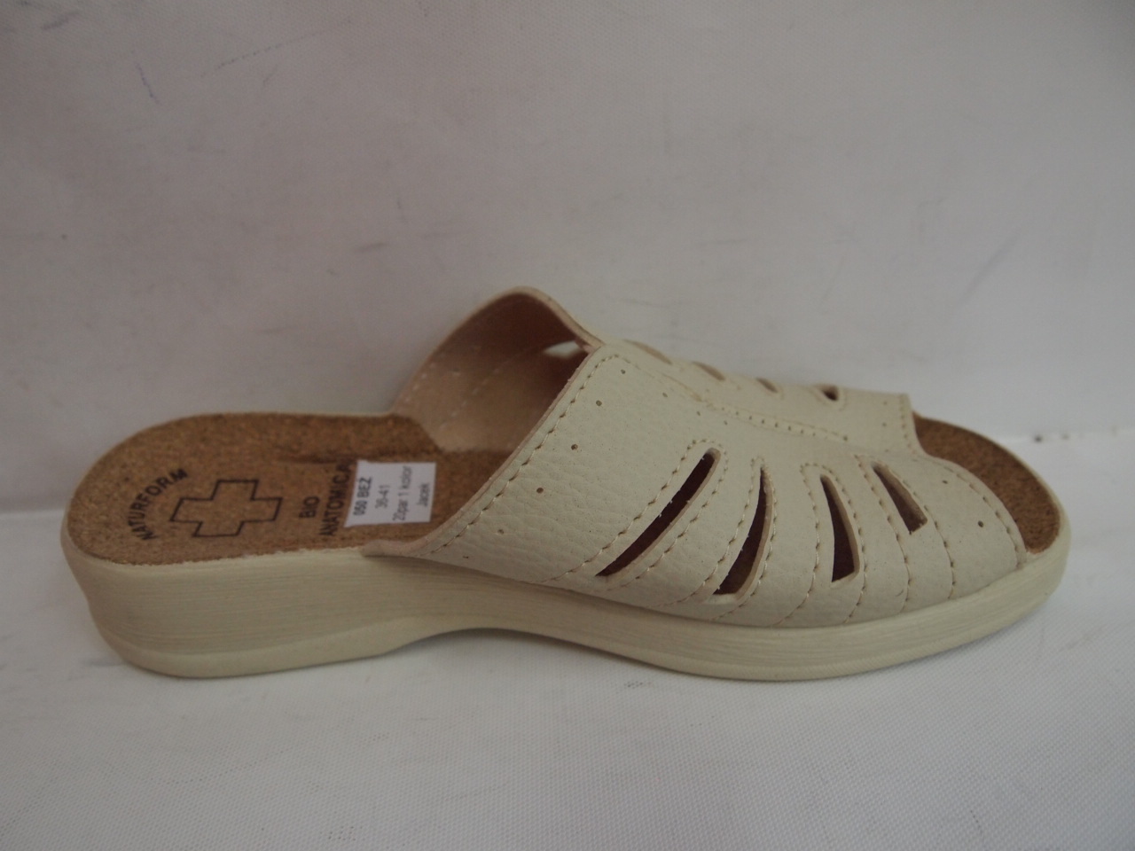 050 (SIZE 36/41 )