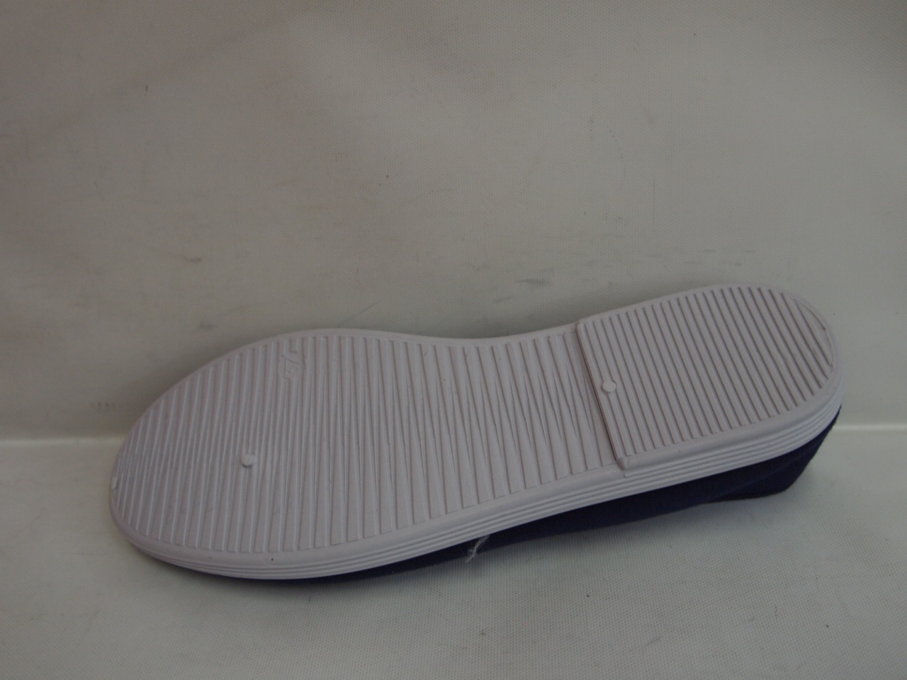 SCF409N ( SIZE 36/41 )