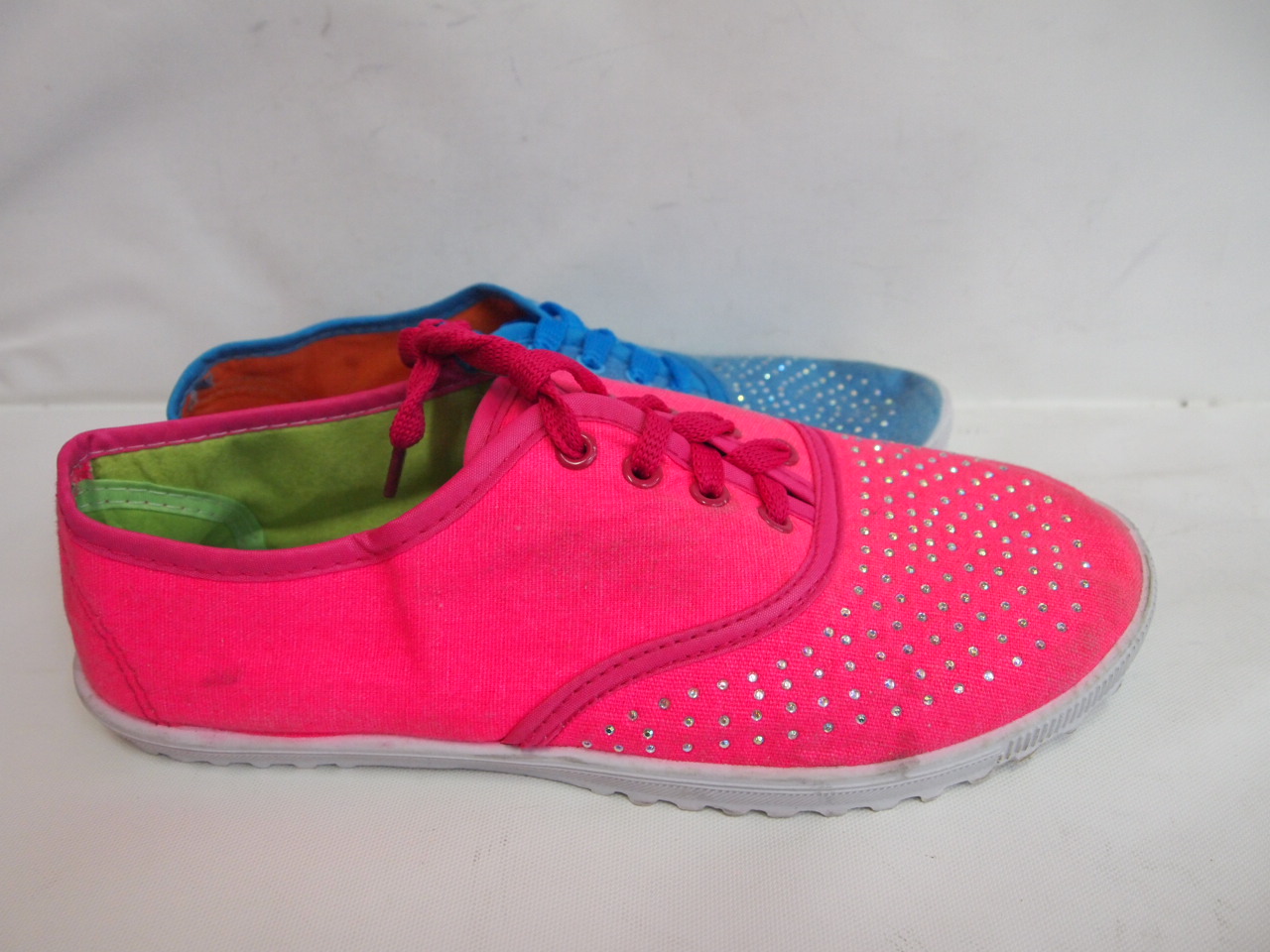 SCM104 ( SIZE 37/42 )