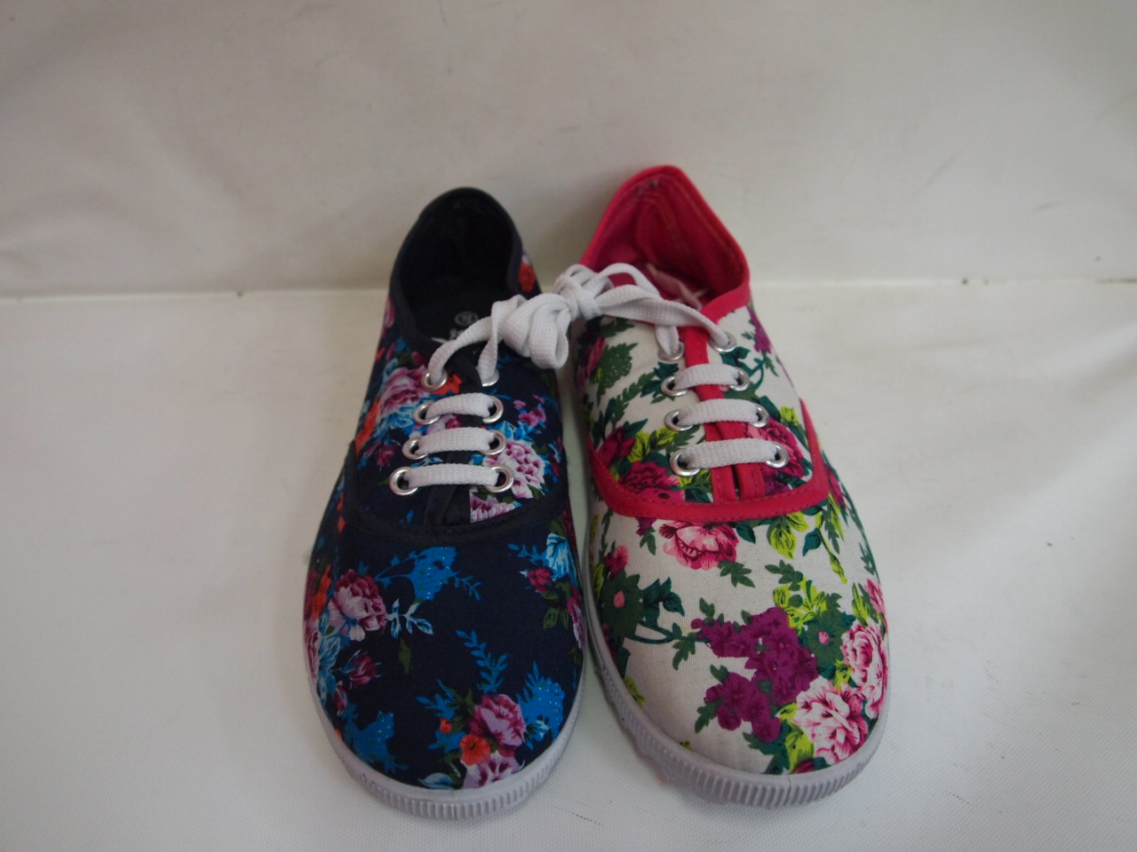 SCM117 ( SIZE 37/42 )