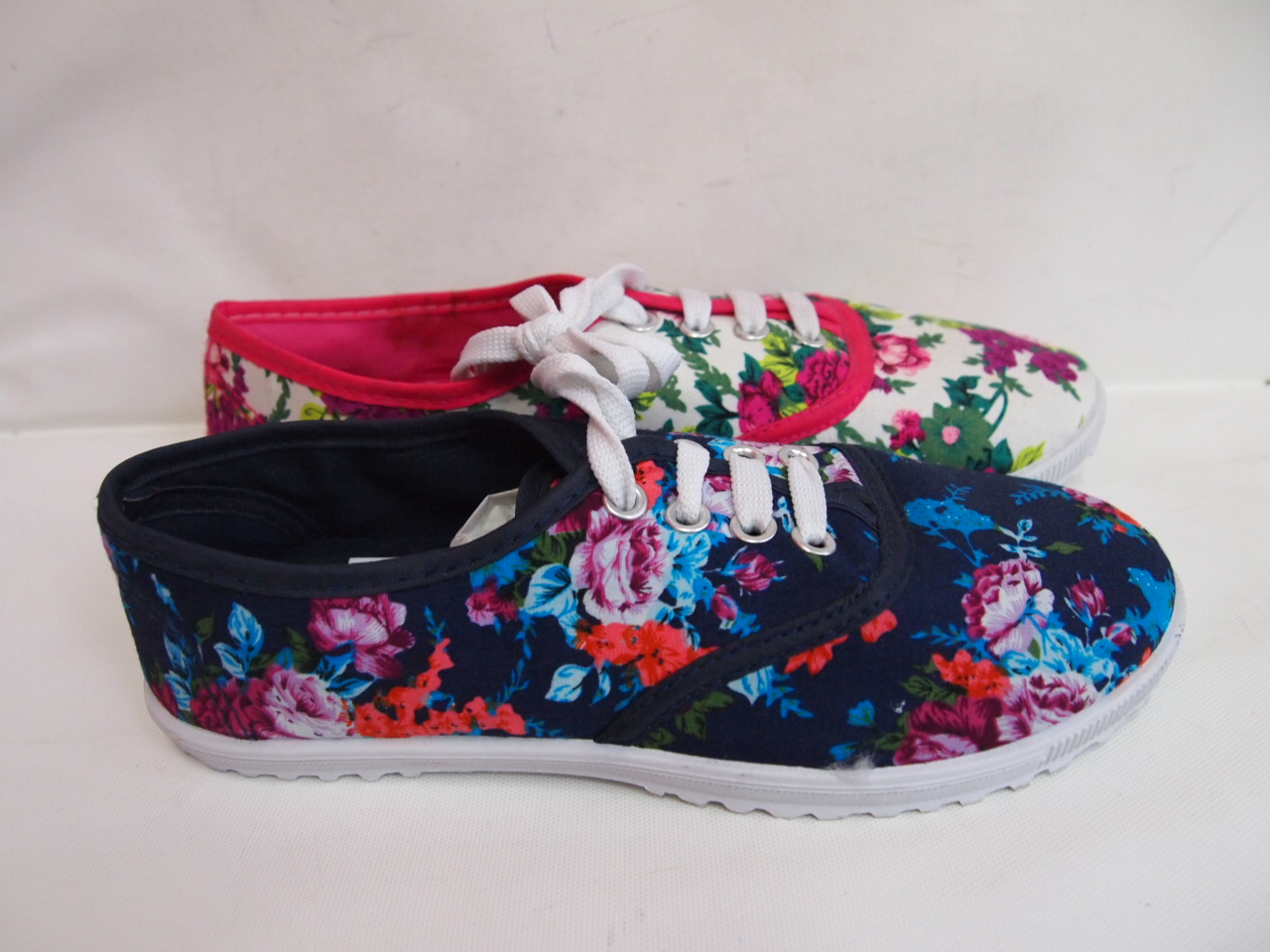 SCM117 ( SIZE 37/42 )