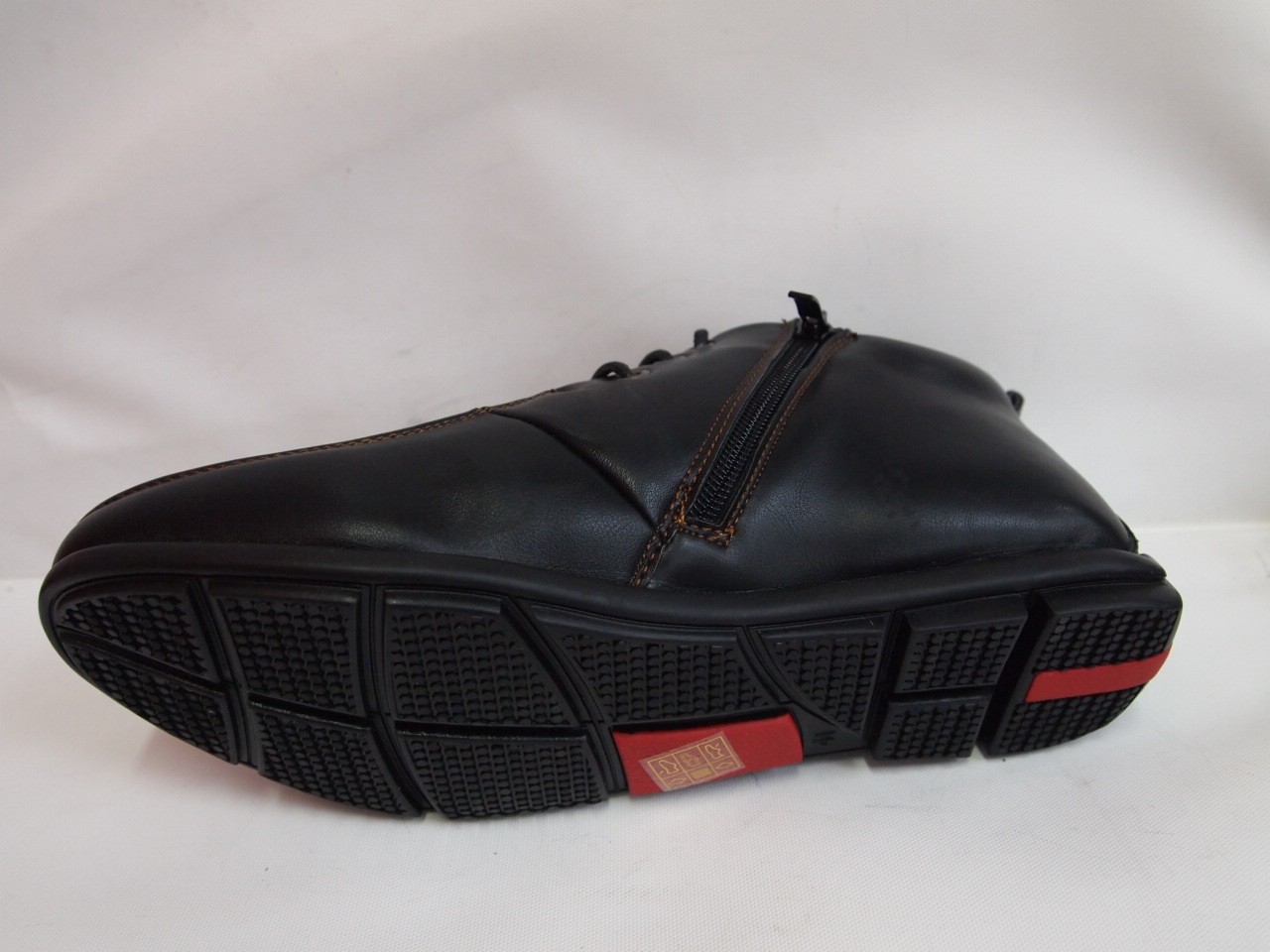 YX1235B ( SIZE 41/46 )