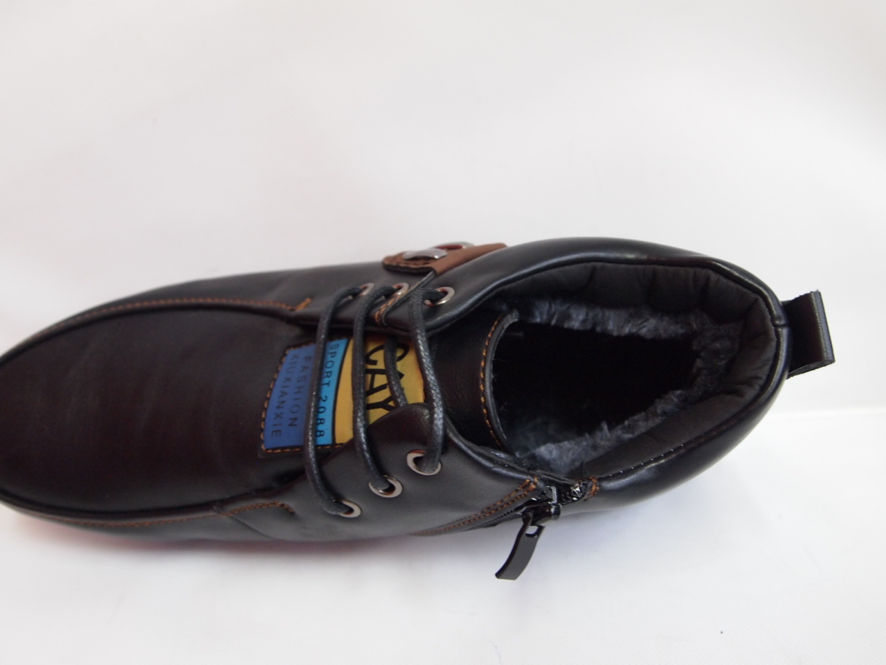 YX1235B ( SIZE 41/46 )