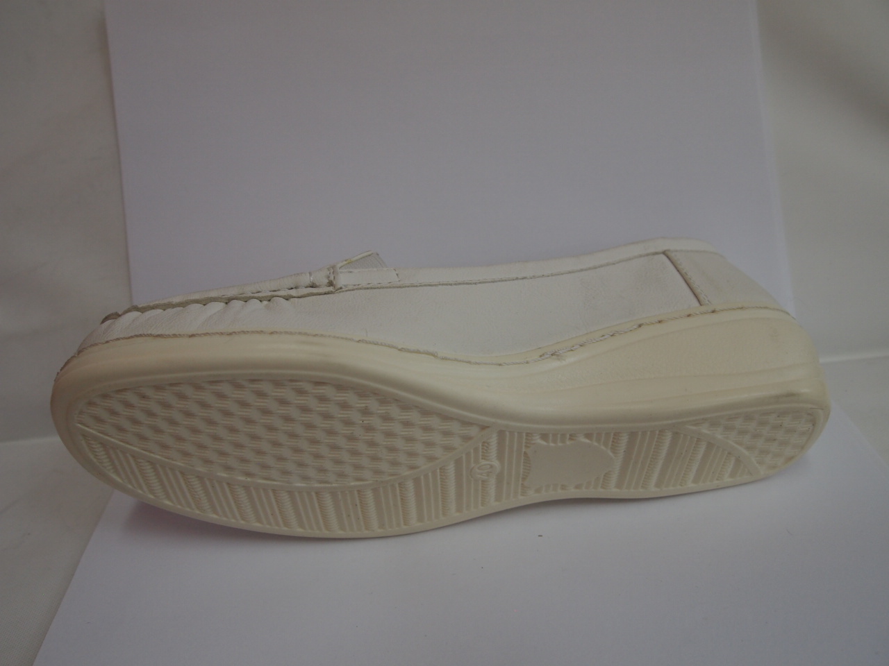 EE-07 ( SIZE 36/41 )