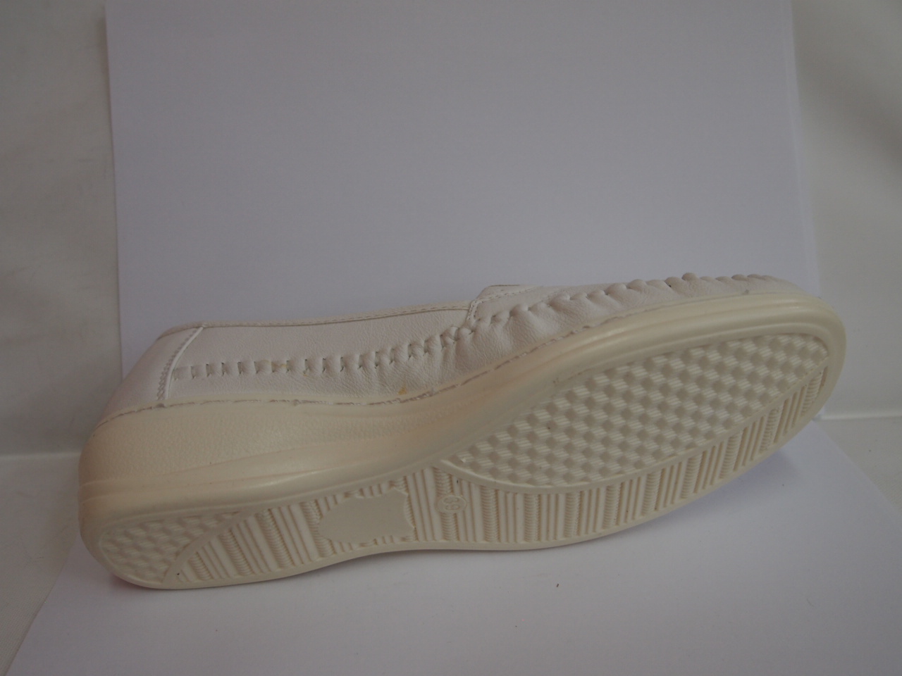 EE-09 ( SIZE 36/41 )