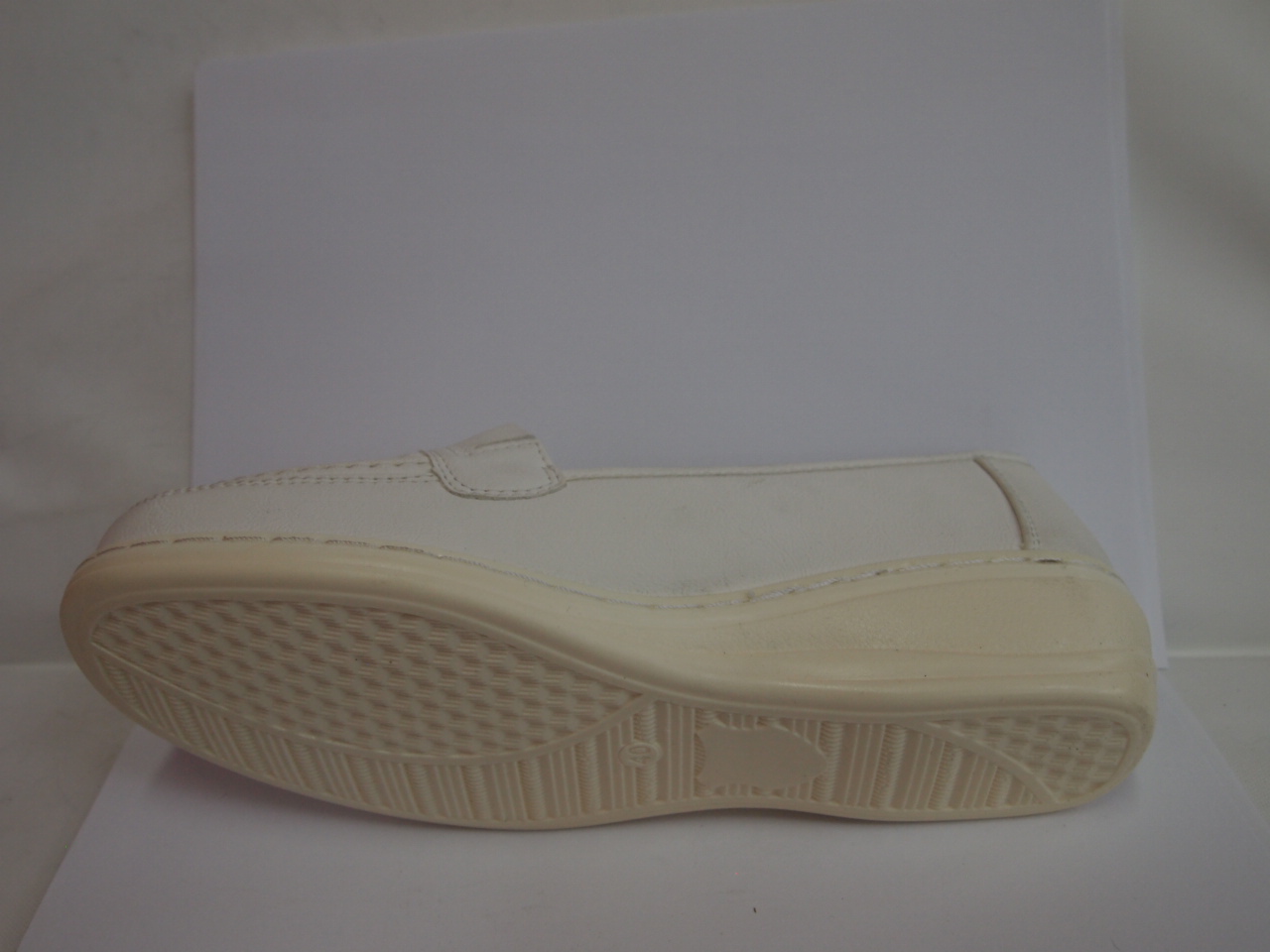 EE-08 ( SIZE 36/41 )