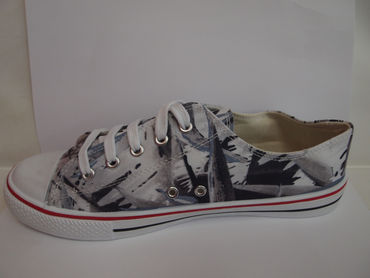 323-26 ( size 36/41 )