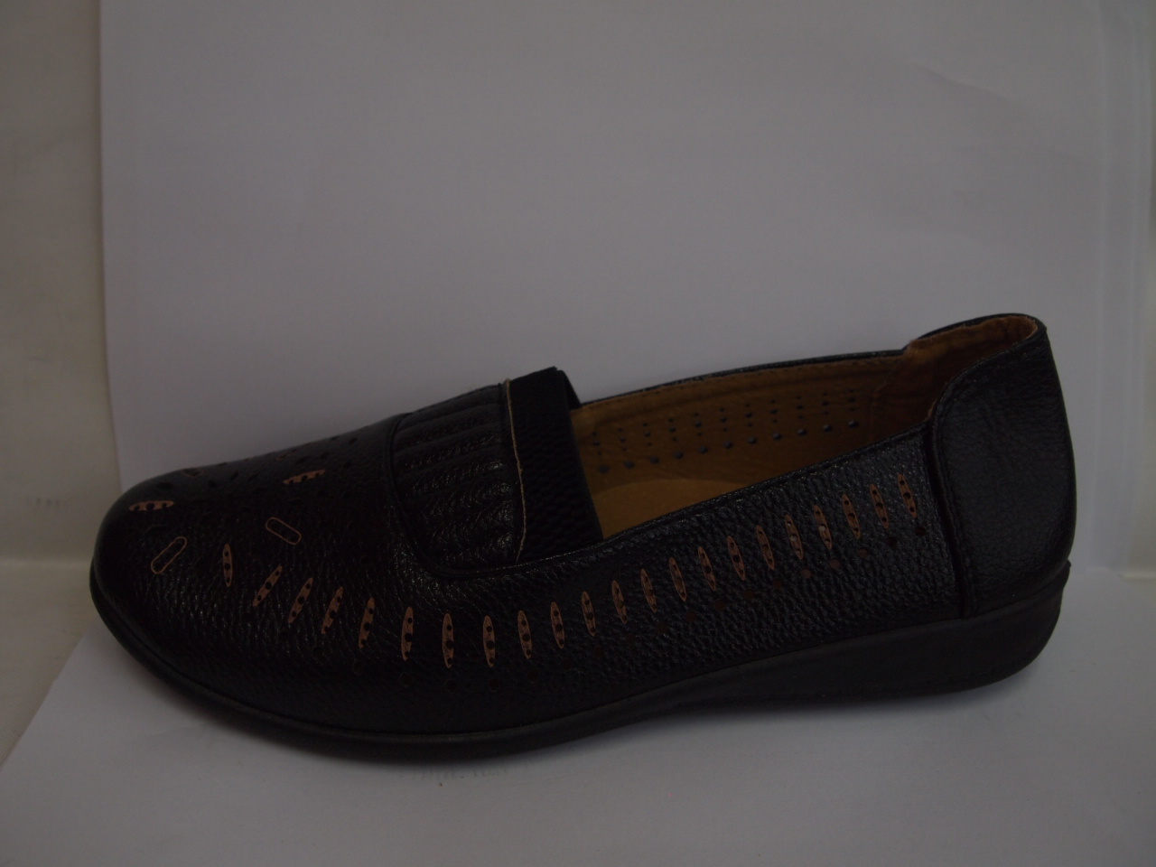 A12A ( size 36/41 )