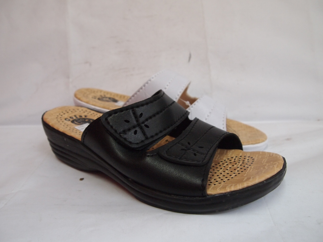 DK118 ( SIZE 37/42 )