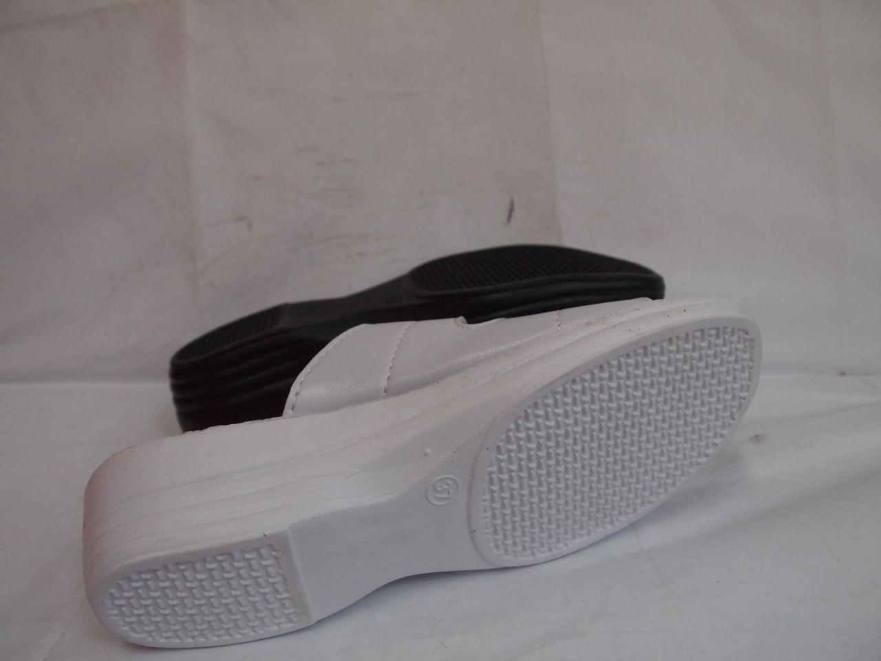 DK118 ( SIZE 37/42 )