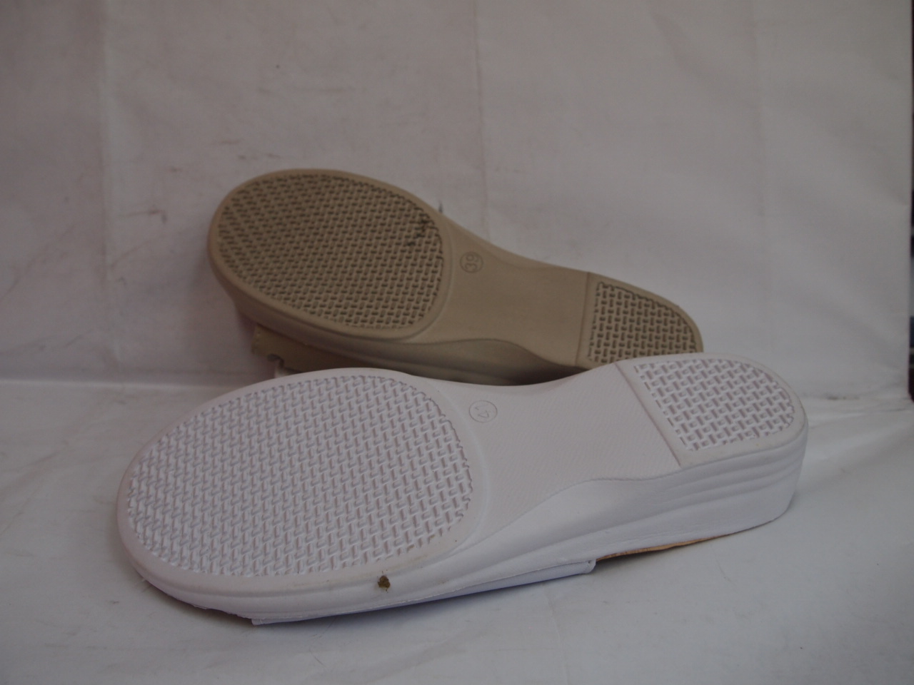 DK118 ( SIZE 37/42 )