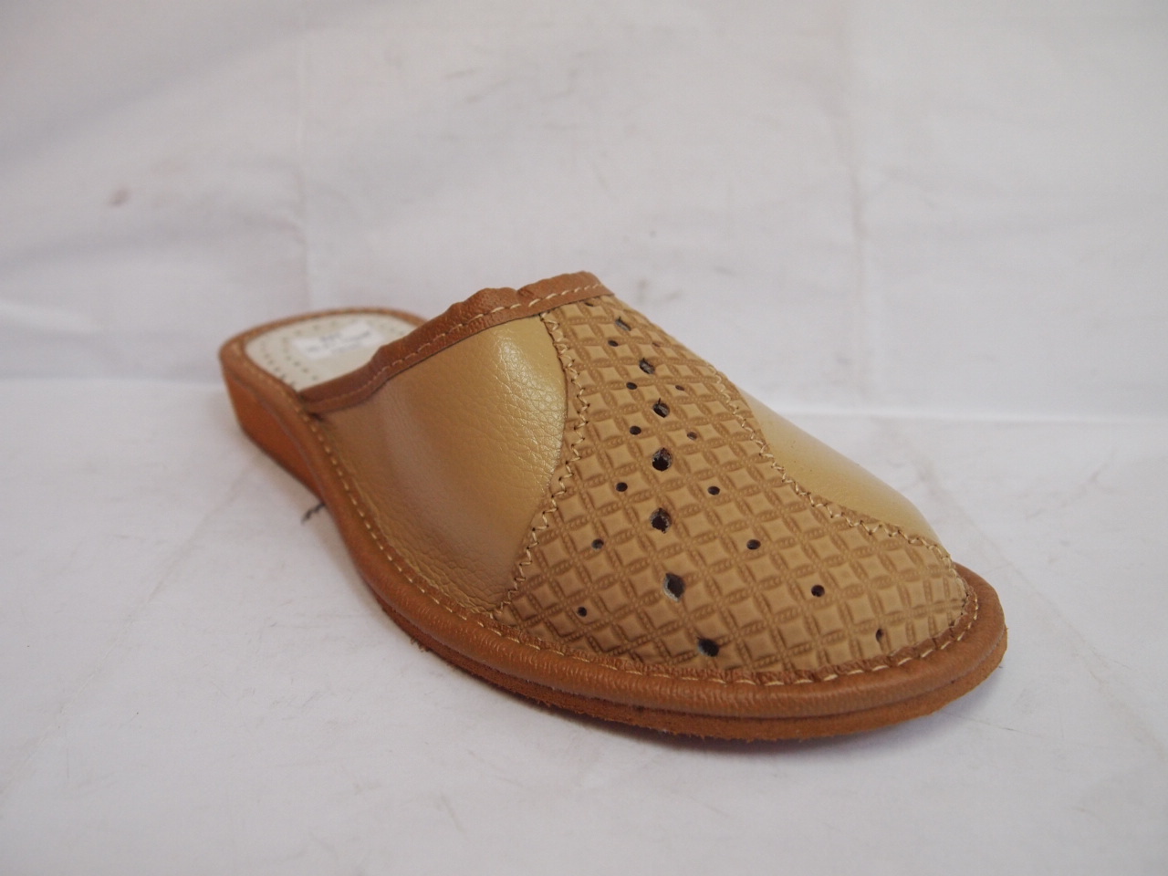 DK118 ( SIZE 37/42 )