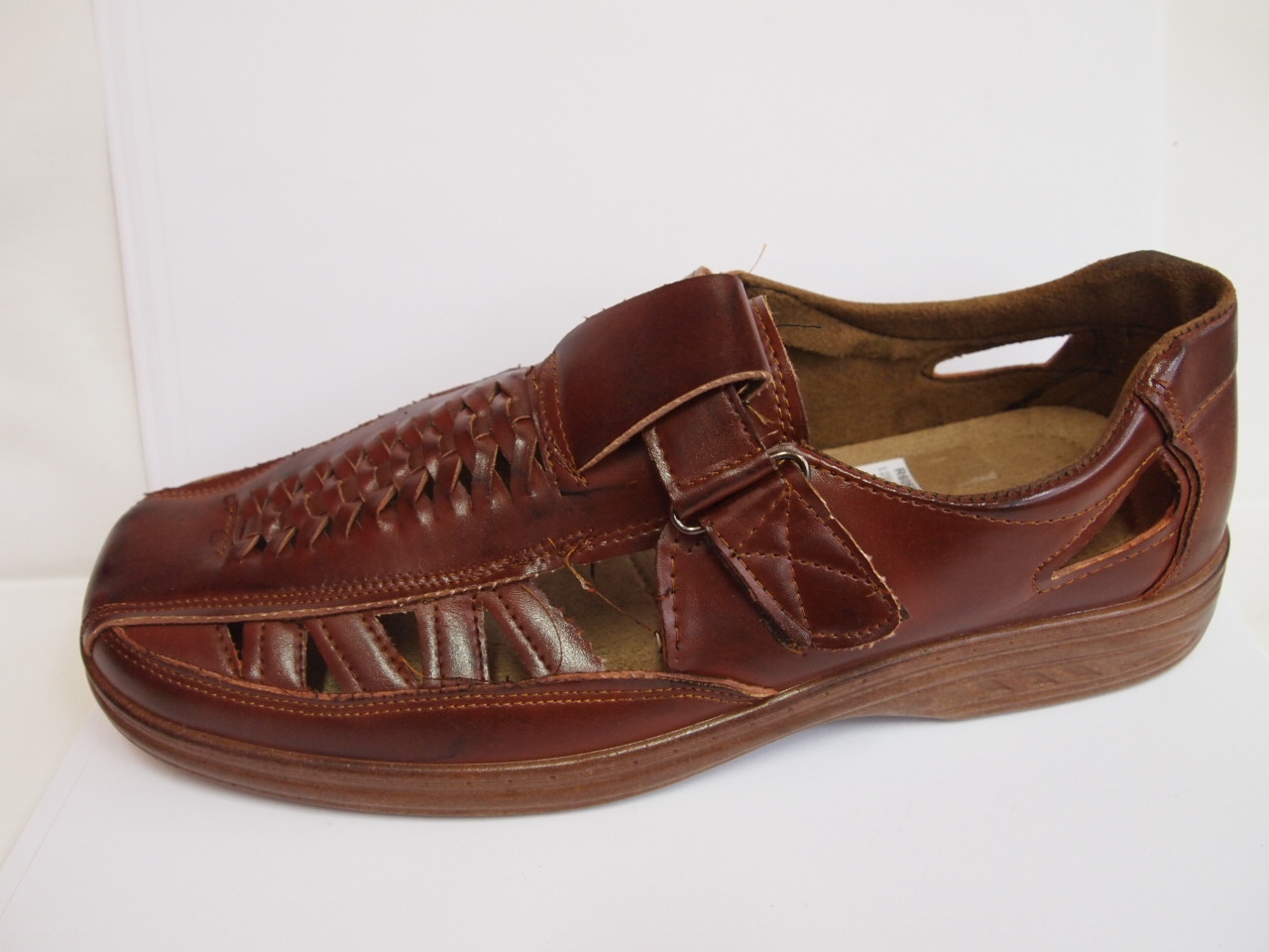 R605D ( SIZE 41/46 )