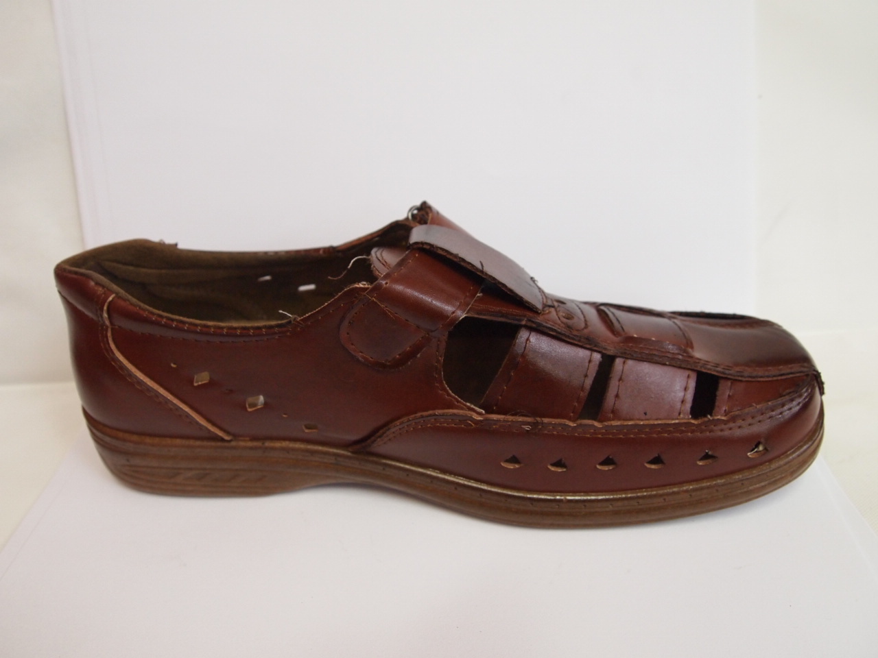 R609D ( SIZE 41/46 )