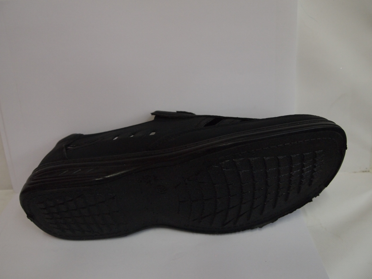 R601B ( size 41/46 )