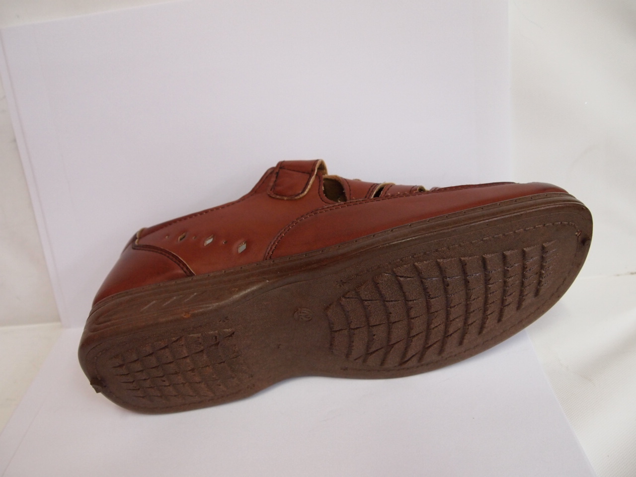 R608D ( size 41/46 )