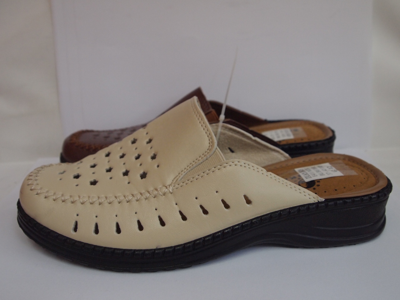 E411 ( SIZE 37/42 )