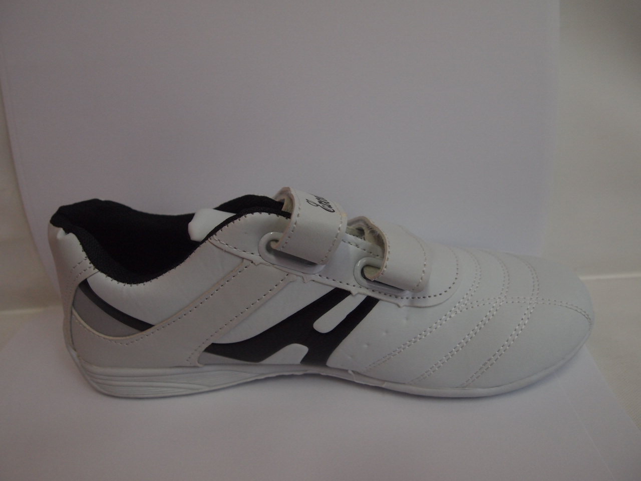 W02-2 ( SIZE 36/41 )