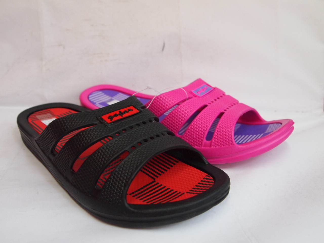 8256CA ( SIZE 37/42 )