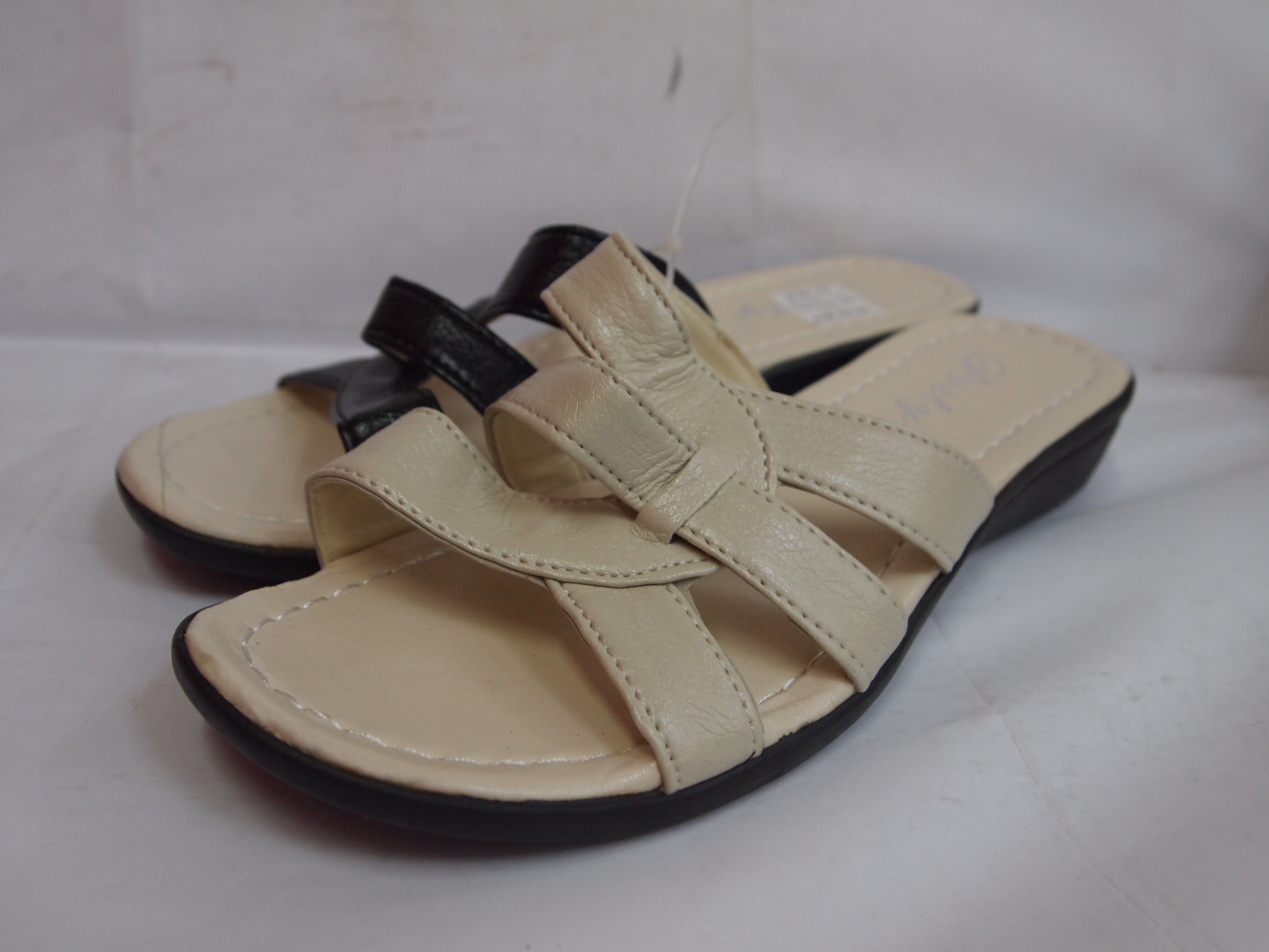 8239BK ( SIZE 37/42 )