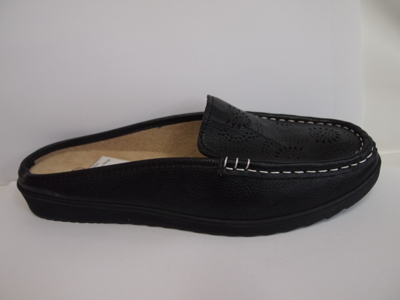 GF-A221 ( SIZE 36/41 )