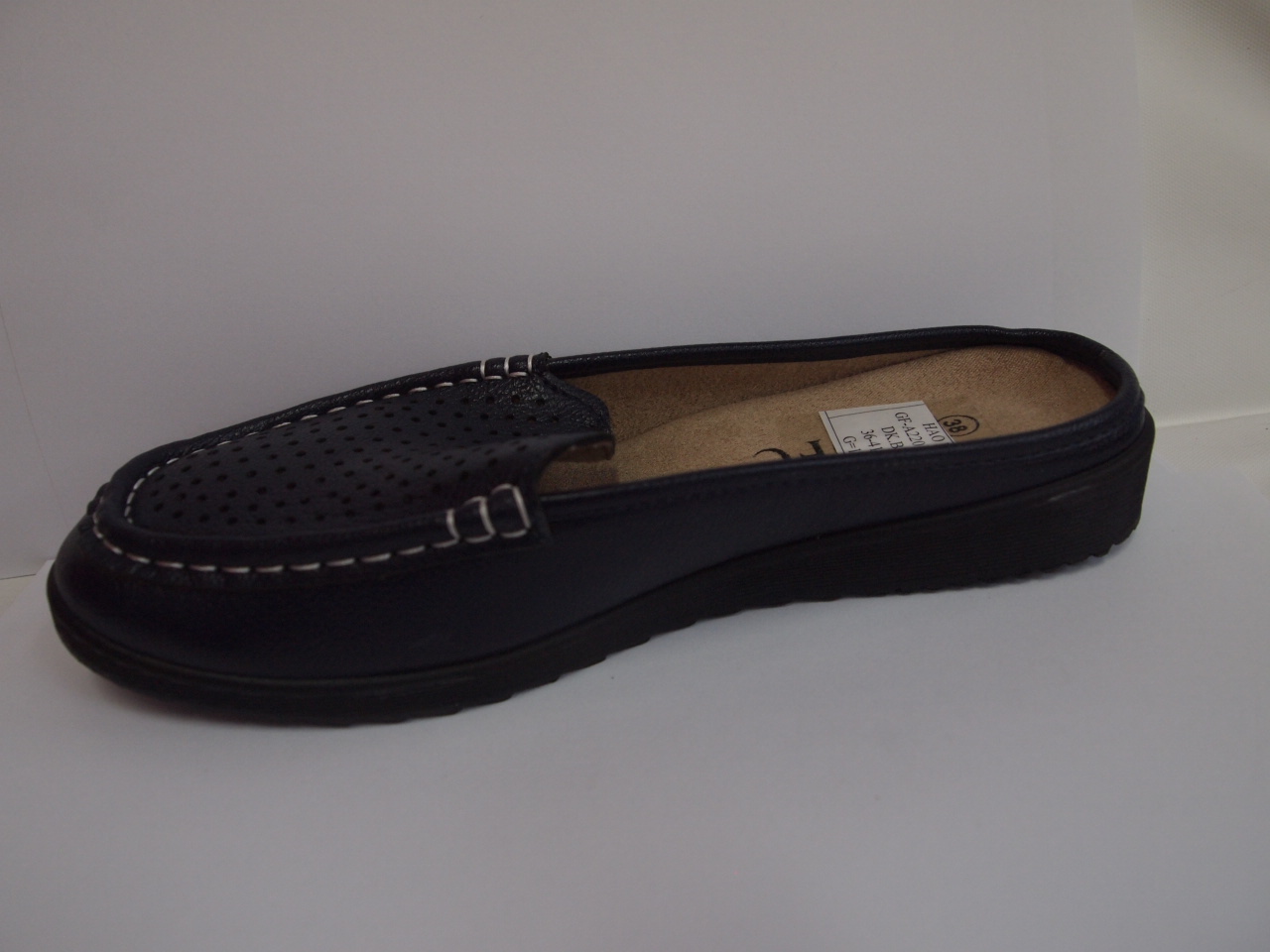 GF-A220 ( SIZE 36/41 )