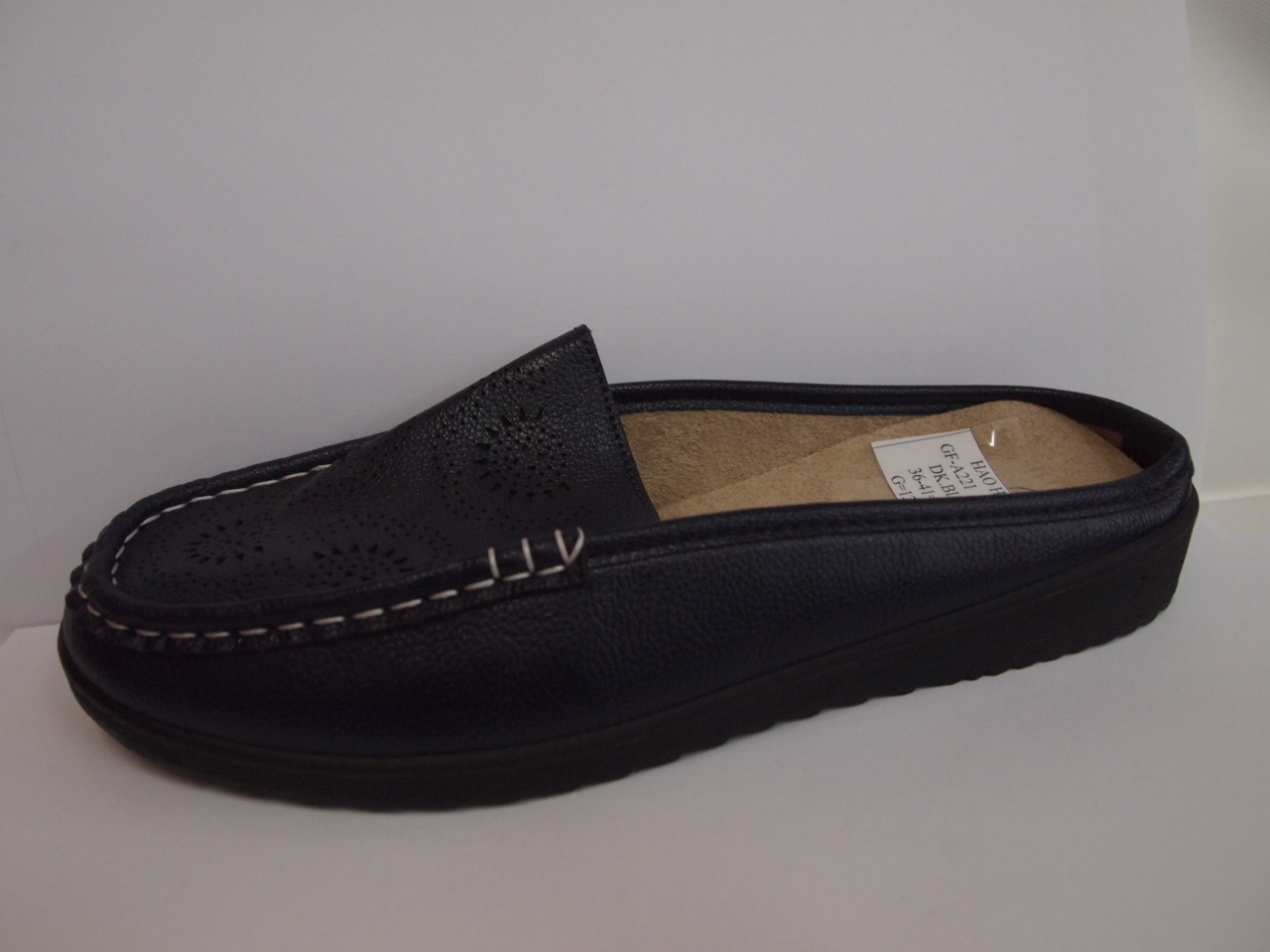 GF-A221 ( SIZE 36/41 )