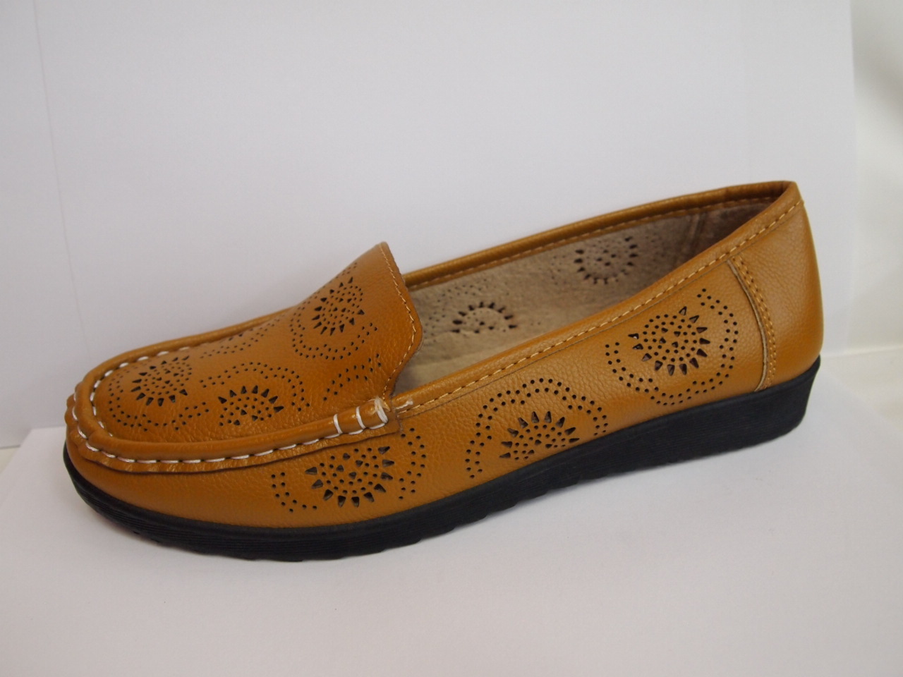 GF-A218 ( SIZE 36/41 )