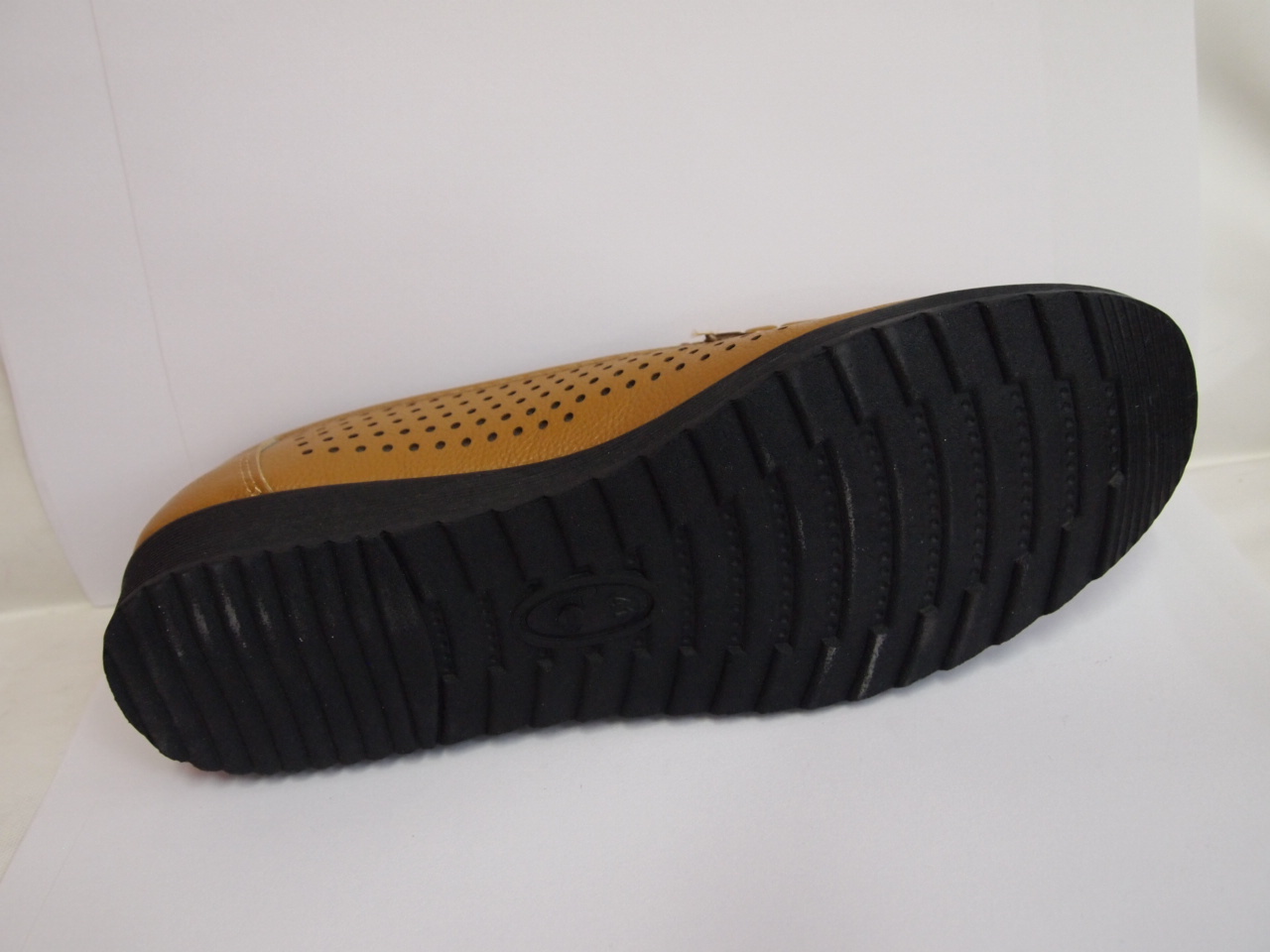 GF-A217 ( SIZE 36/41 )