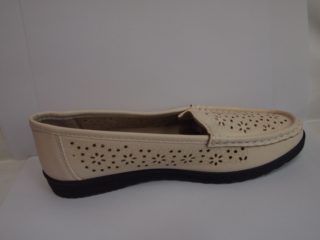 GF-A218 ( SIZE 36/41 )