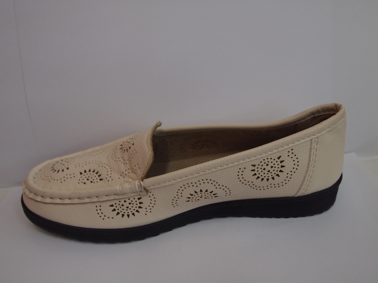 GF-A219 ( SIZE 36/41 )