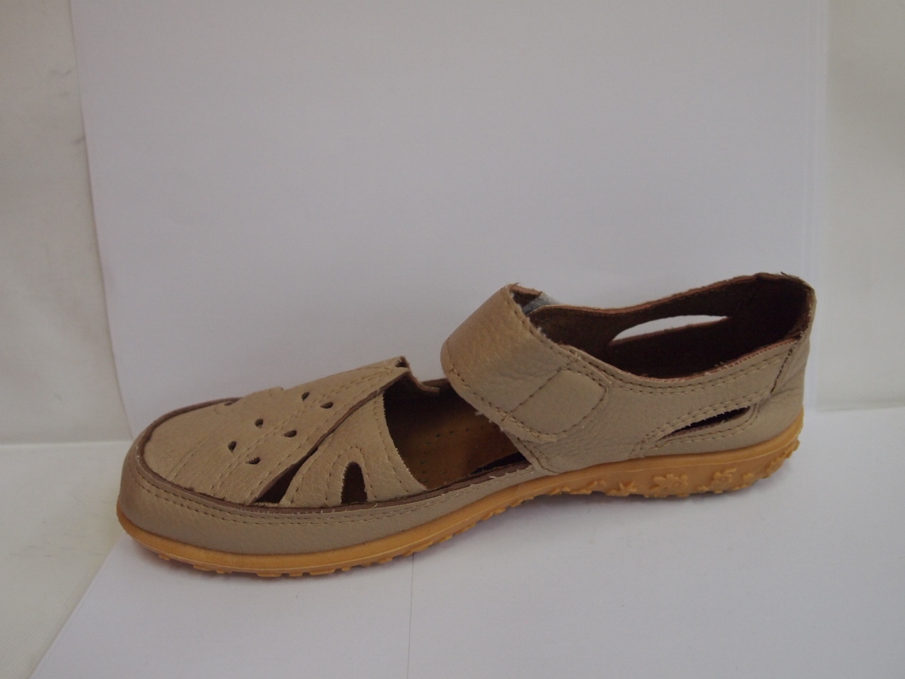 R4101G ( SIZE 37/42 )