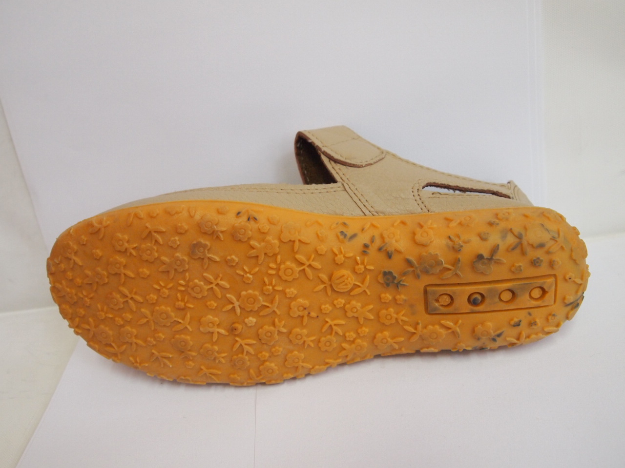 R4101G ( SIZE 37/42 )