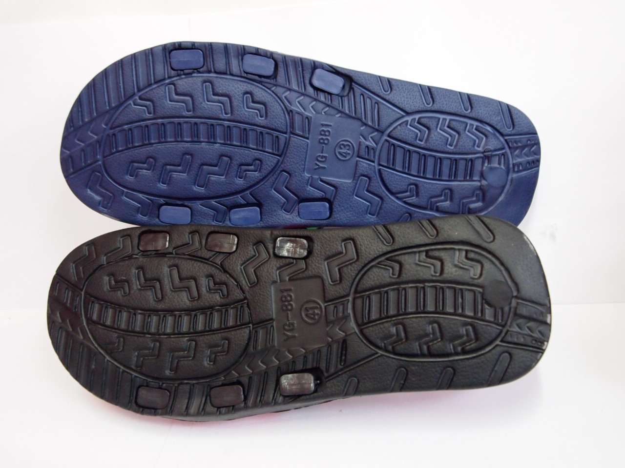 H881-23 (SIZE 40/45 )