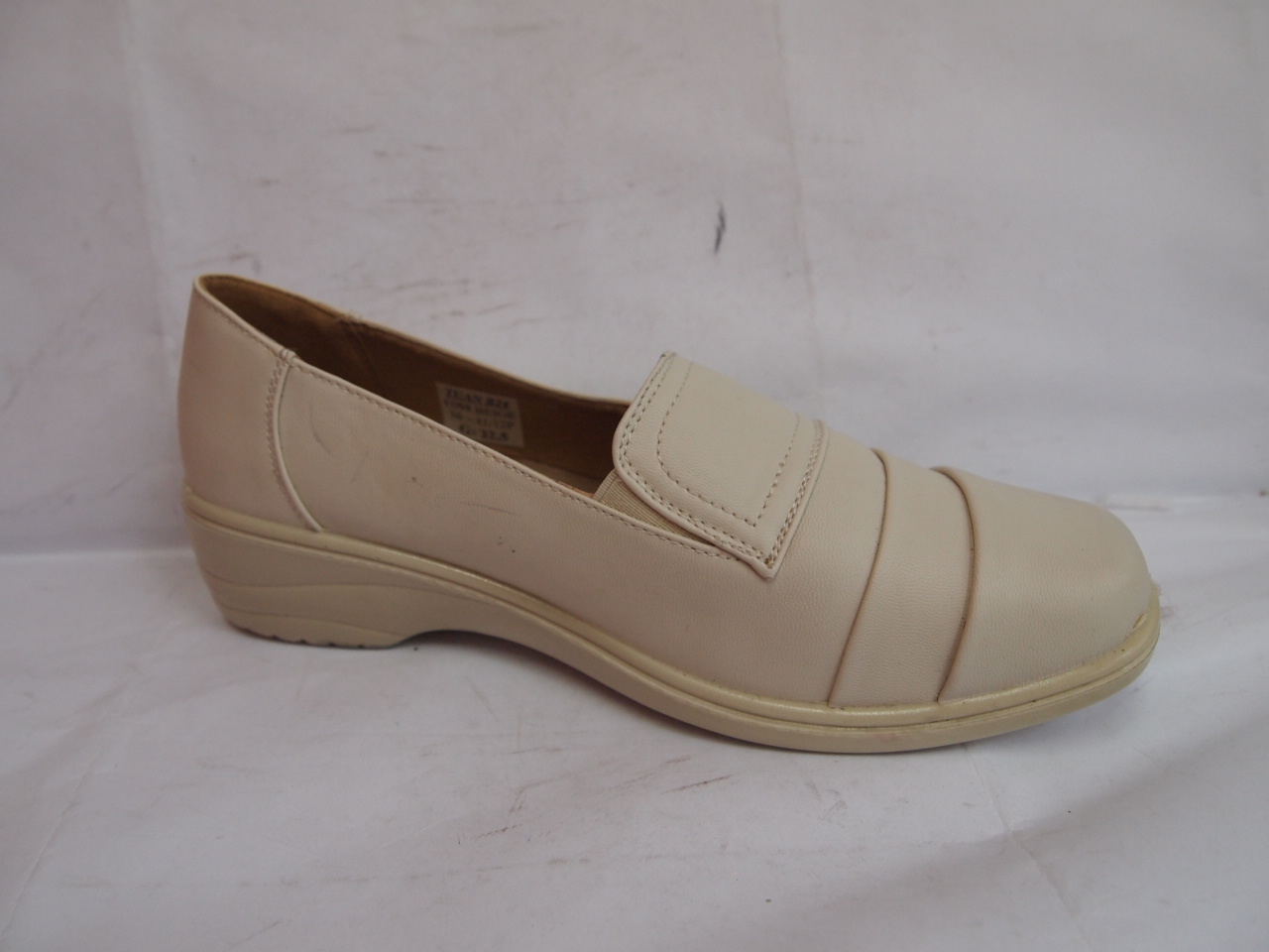 A892 ( SIZE 37/42 )