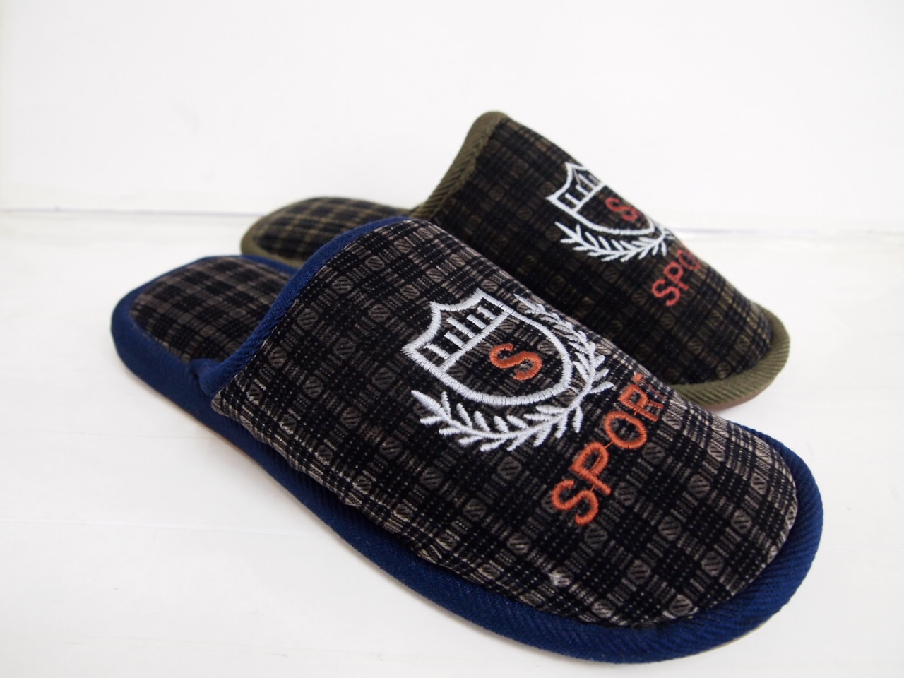 B-215N ( SIZE 36/41 )