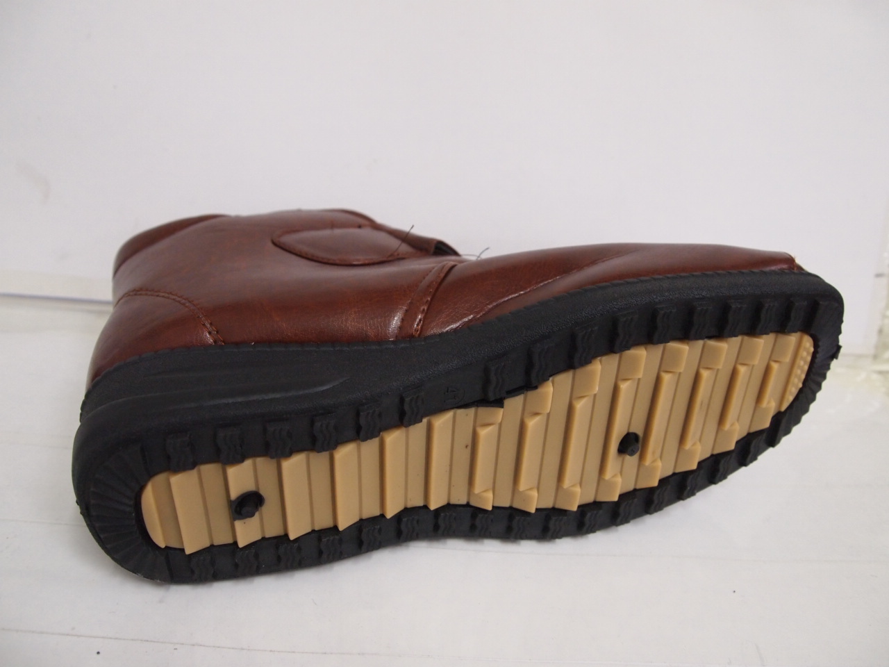 B222A ( SIZE 36/41 )