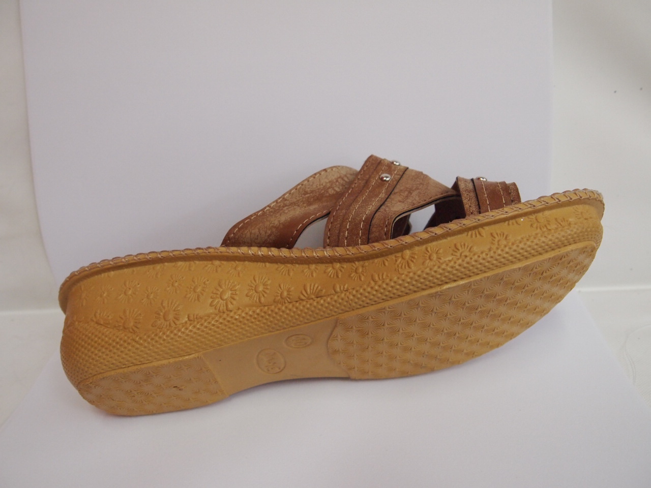 3505K ( size 36/41 )