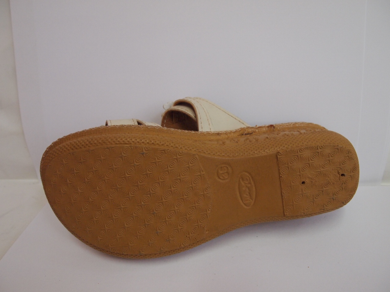 3504B ( size 36/41 )