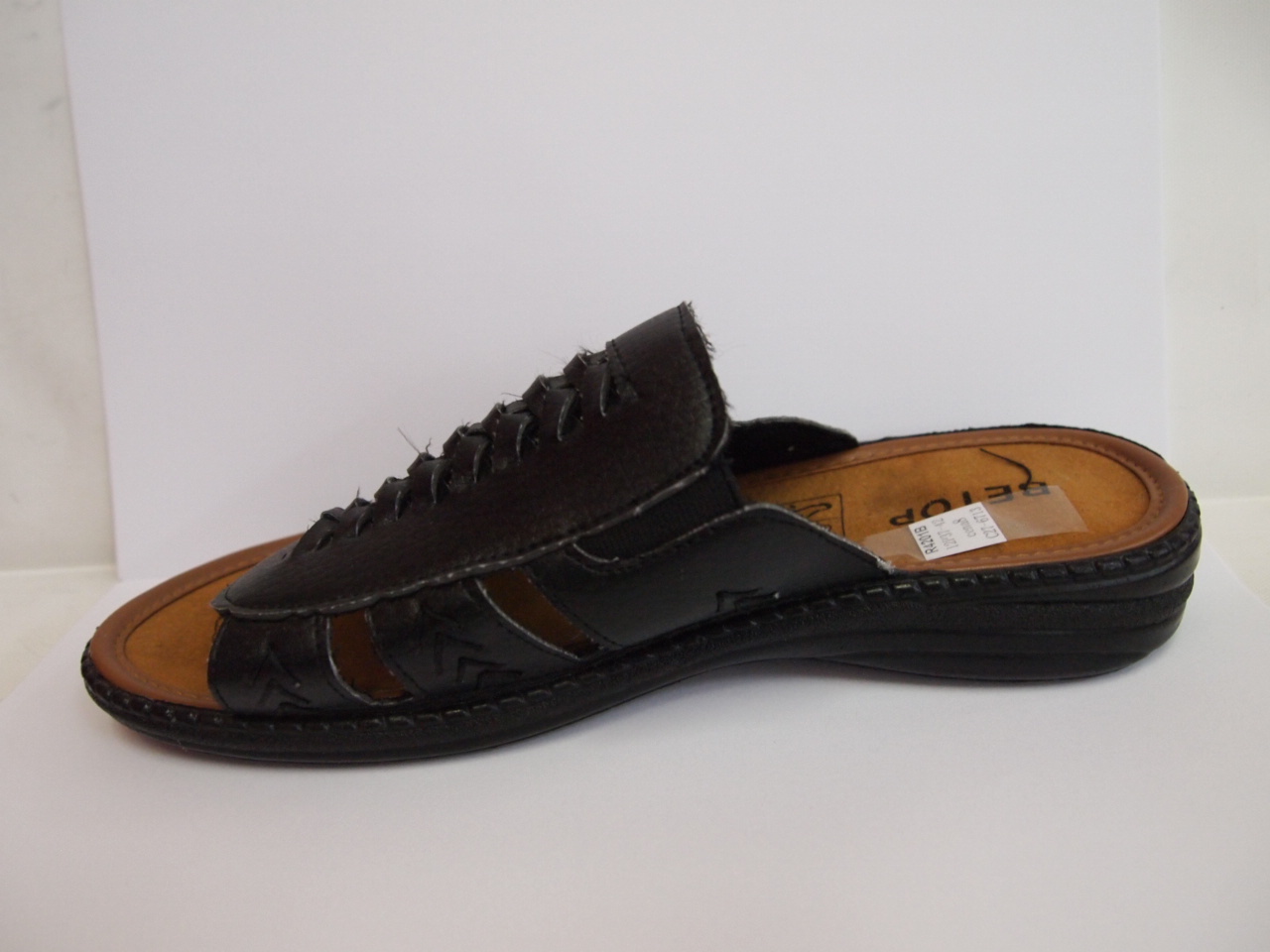 R4201B ( SIZE 37/42 )