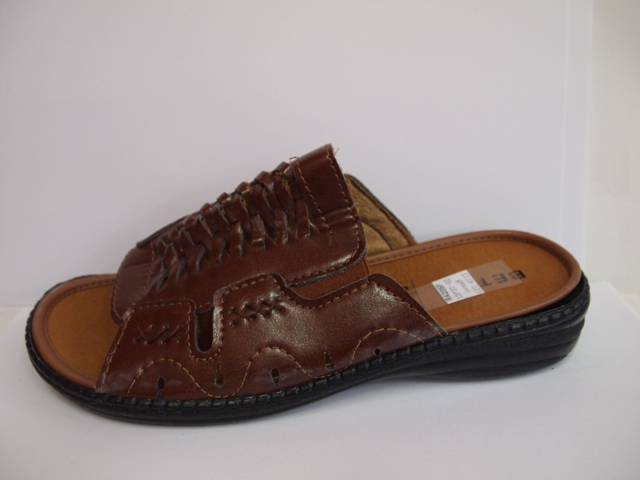 R4205F ( SIZE 37/42 )