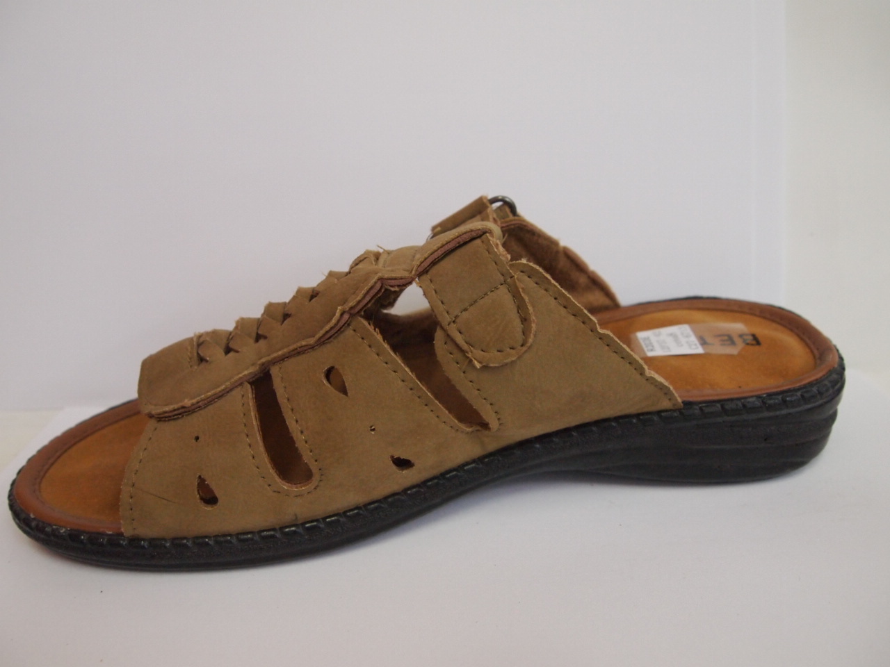 R203F ( SIZE 37/42 )