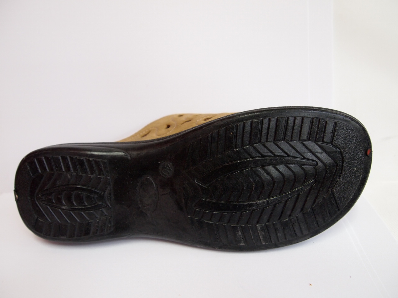 R4204E ( SIZE 37/42 )