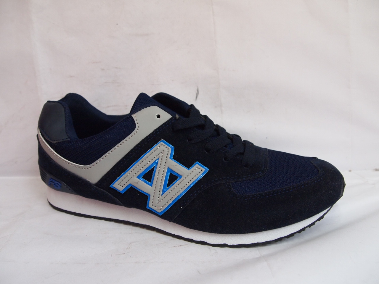 SB1-06 ( SIZE 36/41 )