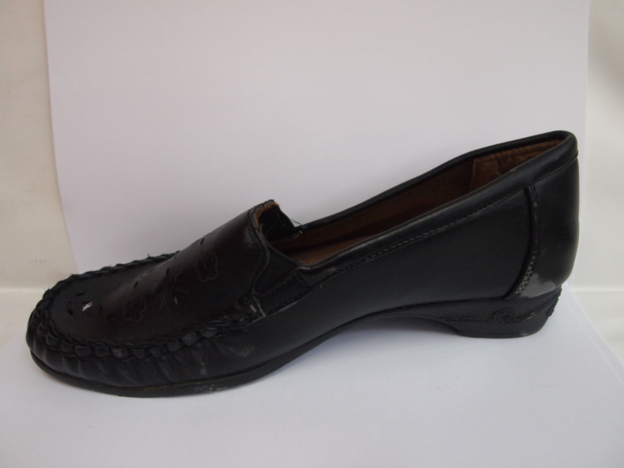 025W-9 ( size 36/41 )