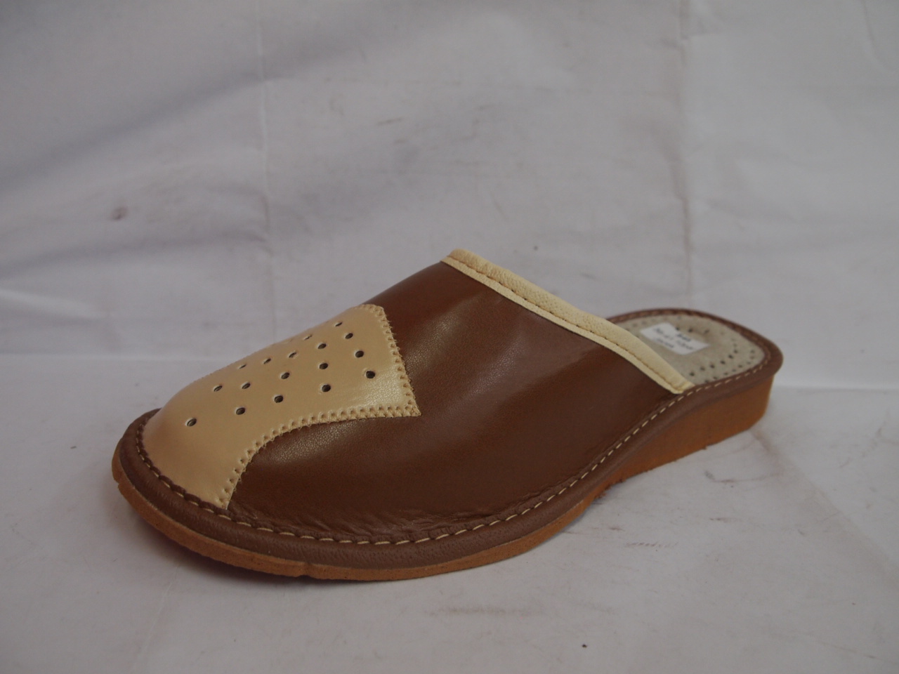 B222 ( SIZE 36/41 )