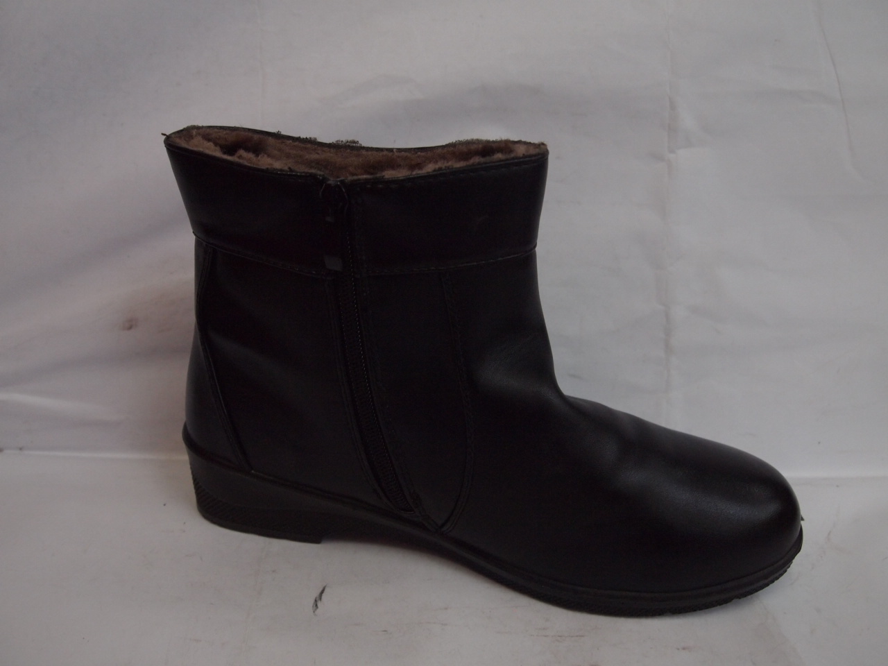 654A ( SIZE 41/46 )