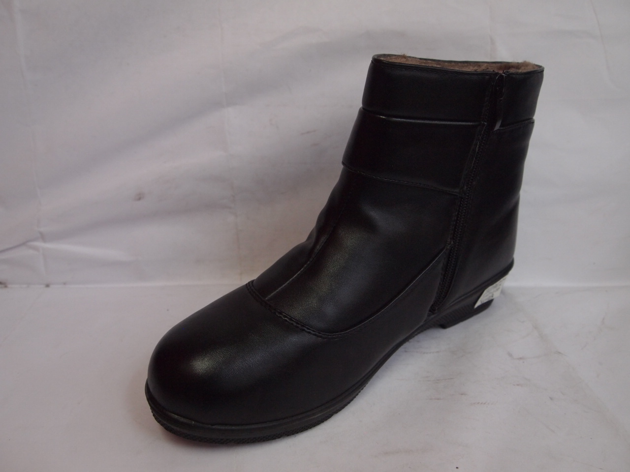 VT112-1 ( size 36/41 )