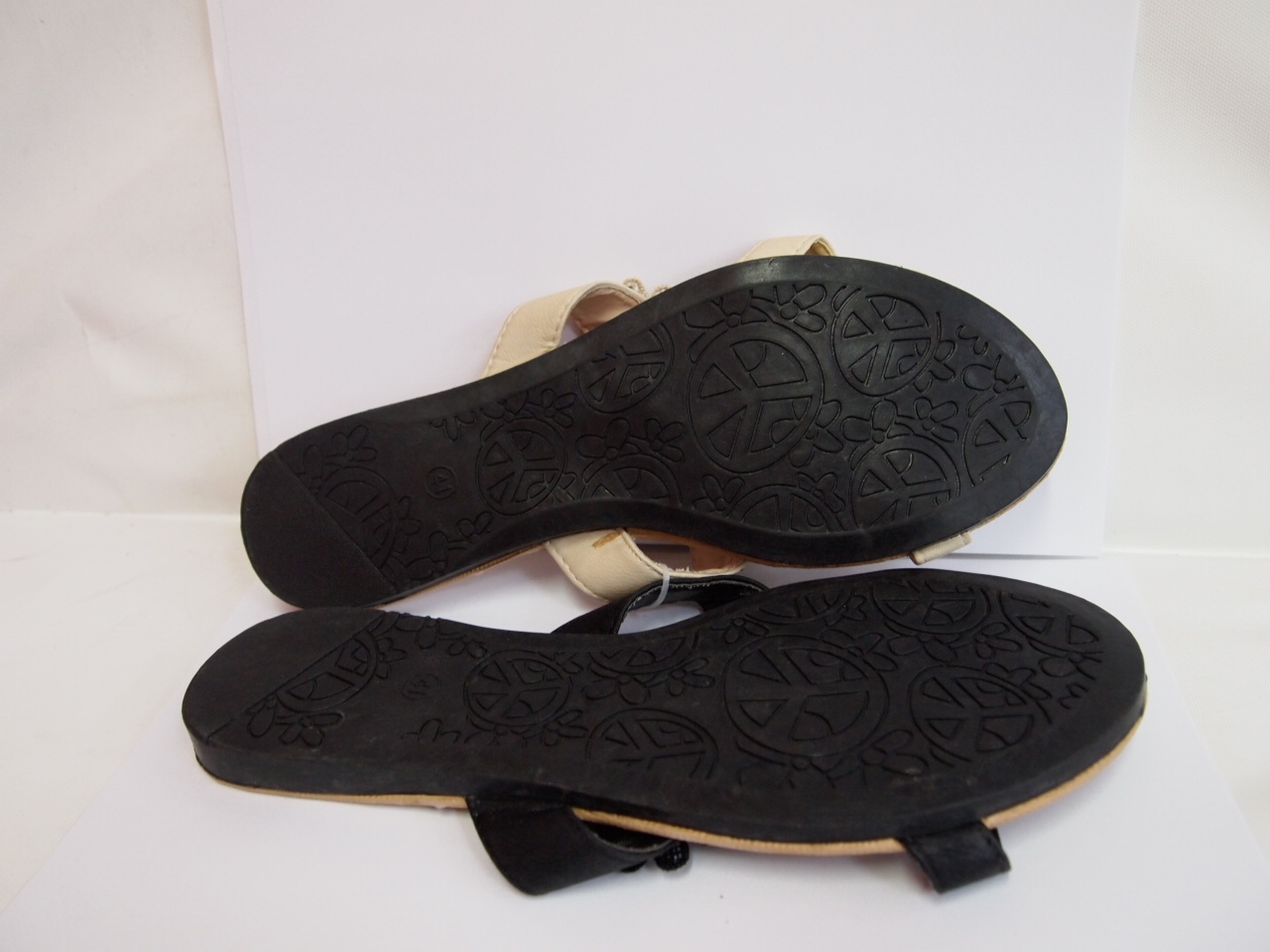 S-689 ( SIZE 36/41 )