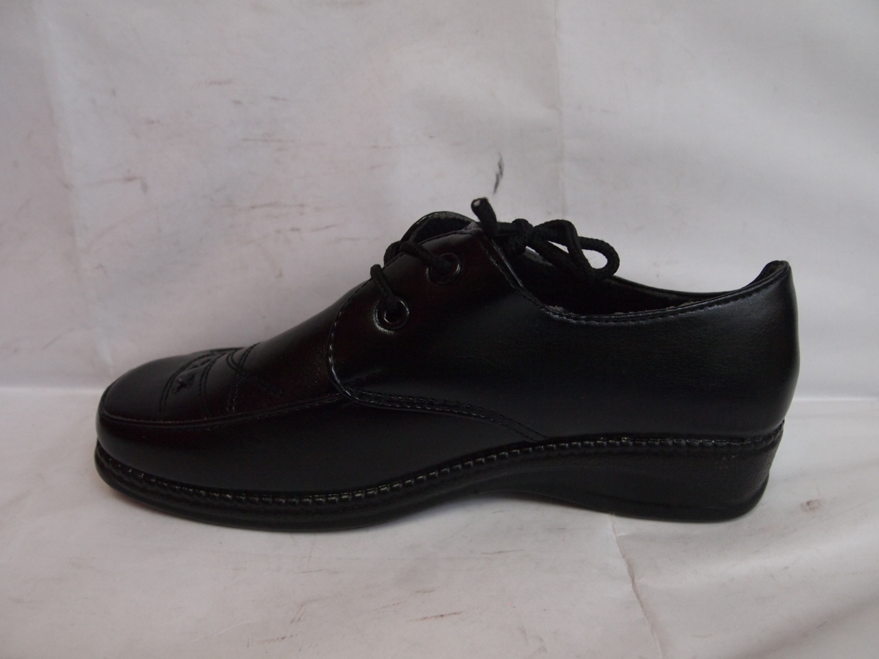 SCM107F ( SIZE 37/42 )